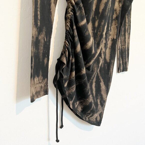 Pam & Gela Ruched Mini Dress - Picture 5 of 11